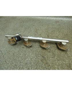 Einspritzleiste A2740700995 42Tkm Mercedes W172 SLK 200 15.1616.136