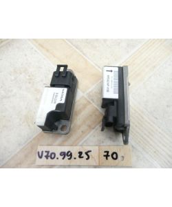 Aufprallsensor Airbagsensor V vorne Volvo V70 99.25.070 I TDI