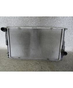 Wasserkühler 781025802 2824516 Kühler 142Tkm BMW E90 390L 316d 10.1707.017