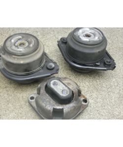 Motorlager A2512403117 A2512402618 287Tkm Mercedes W164 ML 320 CDI 06.1674.178