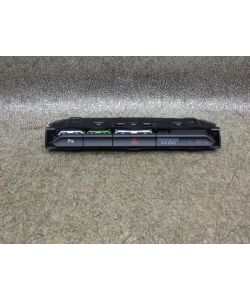 Warnblinkschalter 3G1853770A Schalterleiste PDC Off VW Passat B8 2.0 17.1818.031
