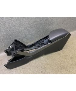 Mittelkonsole Armlehne 84601-3Z002 Hyundai i40 Facelift 15.1859.205