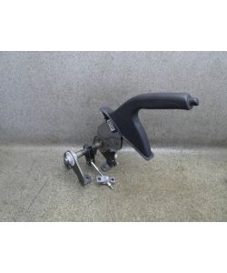Handbremshebel Feststellbremse 133Tkm Hyundai ix35 2.0 CRDI ELH 12.1816.016