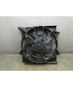 Kühlerlüfter Motorlüfter 133Tkm Hyundai ix35 2.0 CRDI 12.1816.094