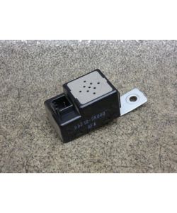Lautsprecher Box 95710-3K000 133Tkm Hyundai ix35 2.0 CRDI 12.1816.019