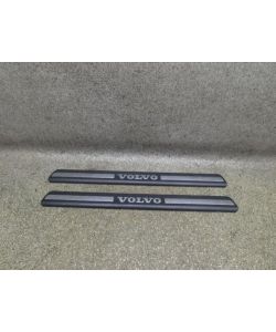 Einstiegsleiste links rechts 8659960 408Tkm Volvo V70 II 2.4 D 07.1829.063