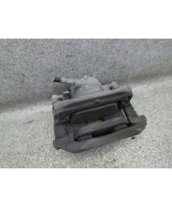 Bremssattel VL vorne links A24638 295mm 36Tkm Mercedes W246 B 200 15.1764.184