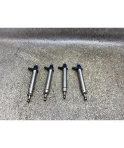1x Einspritzdüse A2560700187 0261500397 Injektor Mercedes W213 E200 17.1936.205