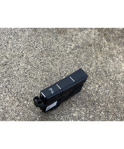Schalter PDC OFF 5G1927238E 155Tkm VW Golf VII 7 1.6 TDI 14.1854.039