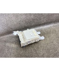 Sicherungskasten 82730-42020 131Tkm Toyota RAV4 III XA3 2.0 06.1915.066