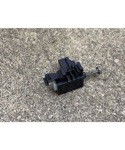 Schalter Taster Kupplung 6G9T-11A152-AA 354Tkm Volvo V70 III 2.0 D3 11.1891.104