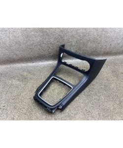 Verkleidung Mittelkonsole A2466804971 Abdeckung Mercedes W246 B180 14.1881.042