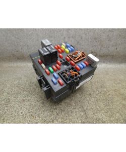 Sicherungskasten 15058033 Relais Chevrolet Tahoe GMT820 5.3 02.1717.023