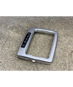 Verkleidung Schaltkulisse A2042674488 Blende Mercedes X204 11.1899.028