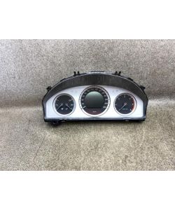 Kombiinstrument A2049005207 Tacho 200Tkm Mercedes X204 250 CDI 11.1899.017