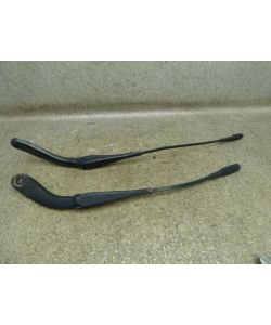 Scheibenwischerarm V vorne Wischerarm 173Tkm BMW F30 F31 318d 15.1629.049
