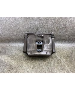 Bremssattel vorne links A24639 Bremsklötze 42Tkm Mercedes W176 15.1962.154