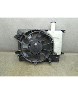 Kühlerlüfter 25304A6600 Ausgleichsbehälter 70Tkm Hyundai I30 GD 1.6 15.1784.138