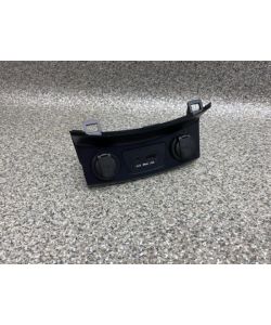 USB AUX Anschluss Buchse 96120-A5000 Abdeckung Hyundai i30 Coupe GD 14.1967.022