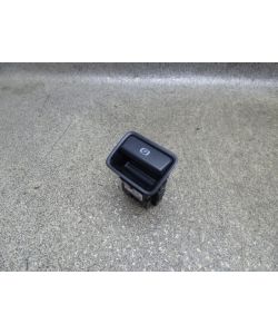 Schalter Feststellbremse A2469050451 Parkbremse Mercedes W246 B200  13.1835.041