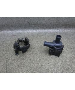 Zusatzwasserpumpe 059121012A Halter Wasser Pumpe Audi A7 4G 3.0 TDI 13.1774.084