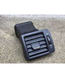 Luftdüse 39888287 153Tkm Volvo C70 II 2.0 Cabrio 12.1968.240