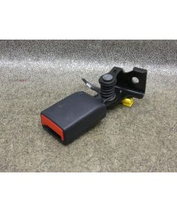 Gurtschloss H hinten A1768600369 188Tkm Mercedes W176 A180 13.1819.034