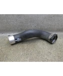 Ladeluftschlauch A2465280282 Druckschlauch 188Tkm Mercedes W176 A180 13.1819.108