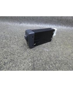 Schalter 6849861 Nebelschlussleuchte def 240Tk Volvo C70 2.4T Cabrio 00.1789.025