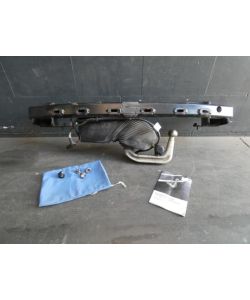 Anhängerkupplung 13-pol. 303276600032 def 1 BMW 5er F11 530D 13.1866.140