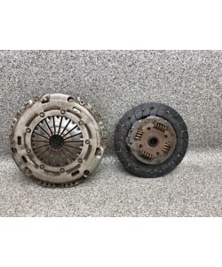 Kupplungssatz Schwungrad 03C141025G 151Tkm Skoda Yeti 1.4 TSI 15.1975.101