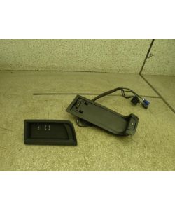 Einsatz 9207357 USB AUX IN Adapter iPhone 550760 134Tkm BMW F32 430d 14.1511.126
