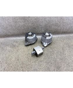 Motorlager Motorhalter 143Tkm Mercedes W218 CLS 350 3,0 CDI 11.1872.159