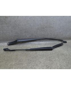 Scheibenwischerarm vorne 3G1955410 3G1955409 VW Passat B8 2.0 TDI 17.1818.101