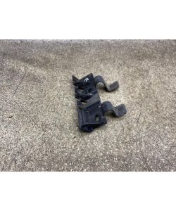 Halter Stoßstange hinten rechts DQL000061 Land Rover Discovery 4 IV 12.1953.202