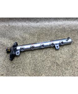 Einspritzleiste 175216420R Rail 97Tkm Nissan X-Trail III T32 1.6 15.1947.226
