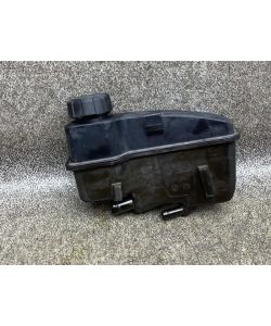 Servoölbehälter 30645621 267Tkm Volvo V70 II 2.4D Facelift 08.1878.089