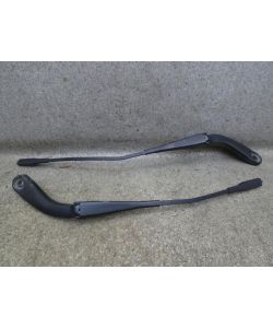 Scheibenwischerarm vorne 7260474 7260469 132Tkm BMW F31 F30 318d 13.1719.180