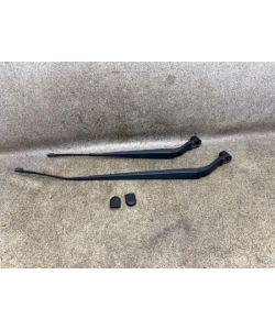 Scheibenwischerarm vorne links rechts 97Tkm Nissan X-Trail III T32 15.1947.051