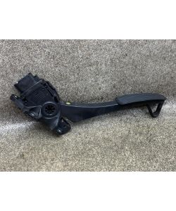 Gaspedal 30715173 267Tkm Volvo V70 II 2.4 D Facelift 08.1878.107