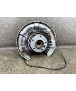 Achsschenkel hinten rechts 6788050 Radlager BMW X1 E84 20D X-Drive 11.1903.213