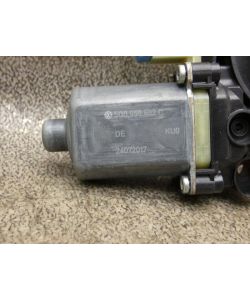 Fensterheber vorne links 0130822076 VL 24Tkm VW Golf VII Sportsvan 17.1718.081