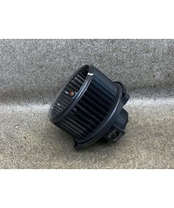 Heizungsgebläse B30883-0510 def 156Tkm Hyundai i40 Premium 15.1859.024
