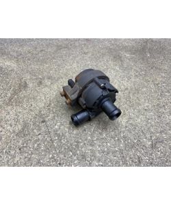 Zusatzwasserpumpe 5G0965567 271Tkm VW Passat B8 3C 2.0 TDI 15.1965.098