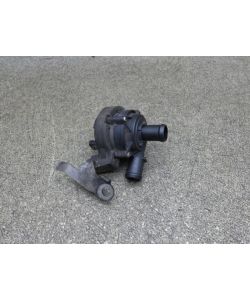 Zusatzwasserpumpe 5Q0965567J 180Tk VW Passat B8 2.0 TDI 3C 15.1826.136