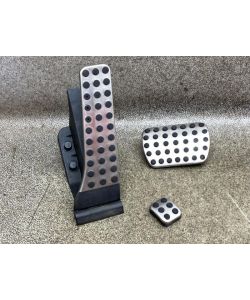 Gaspedal A2043000204 Abdeckung Pedal def Mercedes C218 W218 CLS 500 12.1877.093