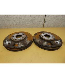 Bremsscheiben vorne Bremsklötze 130Tkm Volvo V60 I 2.0 D4 Facelift 15.1841.108