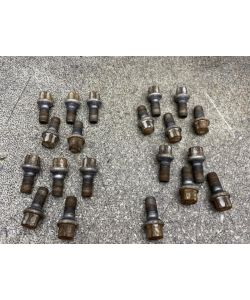 Radschrauben Satz 20x Radbolzen 204Tkm Mercedes C218 W218 CLS 500 12.1877.036
