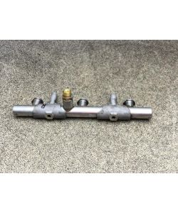 Einspritzleiste rechts 06E130090AD 118Tkm Audi A7 C7 4G 3.0 TFSI 14.1871.236