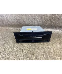 Navigationssystem 8R1035666E Multimedia Audi S4 B8 3.0 Avant 14.1919.015